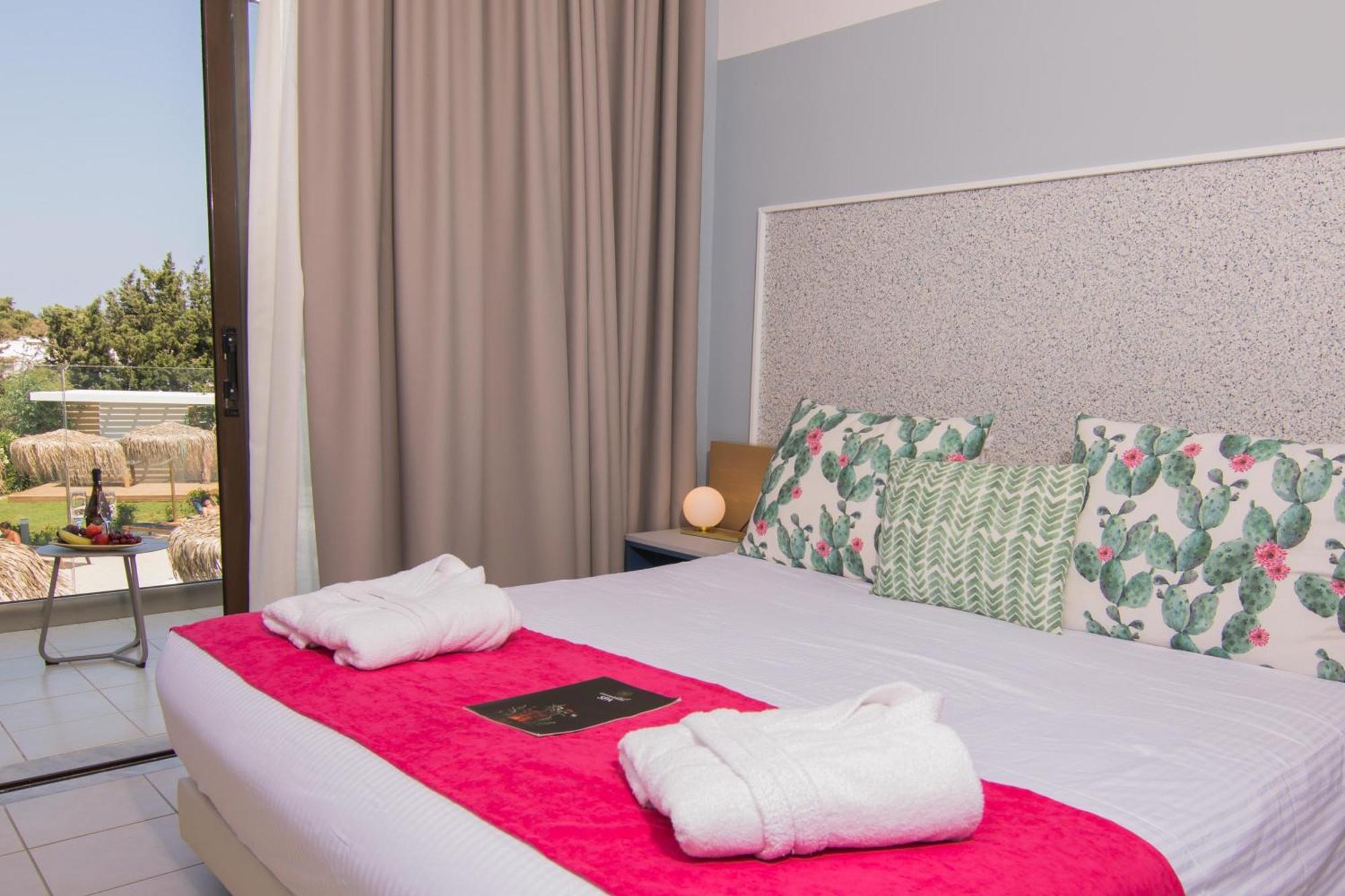 Lindos Breeze Beach Hotel キオタリ エクステリア 写真