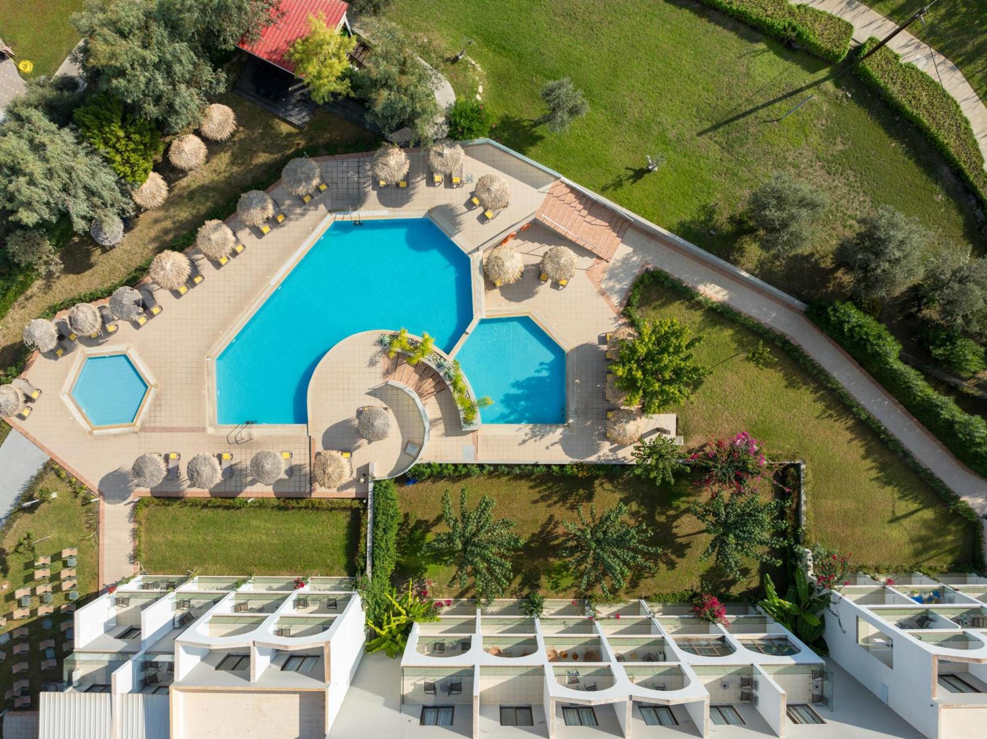 Lindos Breeze Beach Hotel キオタリ エクステリア 写真