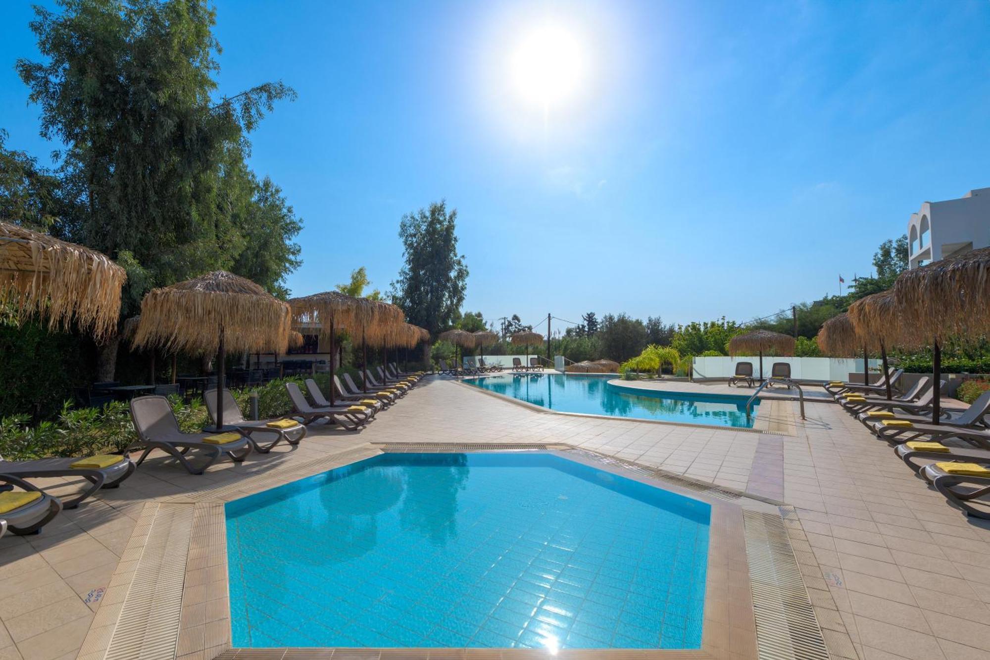 Lindos Breeze Beach Hotel キオタリ エクステリア 写真